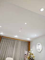 -HEYAN荷妍专业脱毛连锁机构