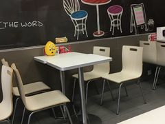 -华莱士·炸鸡汉堡(荆川东路店)