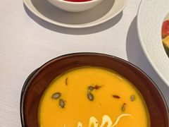 -马克西姆俄罗斯餐厅(通亚街店)