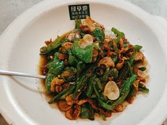 -绿草地·湘菜(酃湖师院店)
