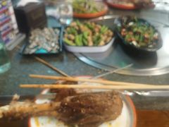 -路边边.炒菜烧烤.音乐餐厅(良乡长虹店)