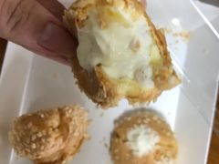 马蹄爆爆珠泡芙-鲍师傅糕点(大沽南路店)