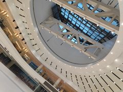 -陈露国际冰上中心(天津嘉里汇店)