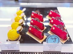 -Salon de The de Joel Robuchon(外滩18号店)