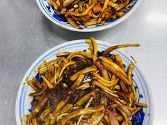 -珠宝街老左杂酱面馆
