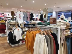-优衣库(太原龙湖万达广场店)