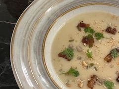 -LESCEDARS Brasserie Bistro香柏树