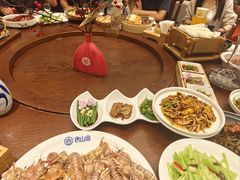 -唐山宴百姓府邸院落中餐