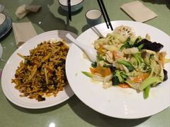 -桃子餐厅·天津菜(王顶堤总店)