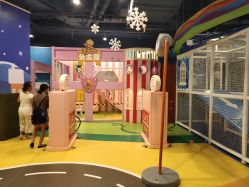 -多奇妙乐园·淘气堡·电玩·抓娃娃(海口吾悦店)