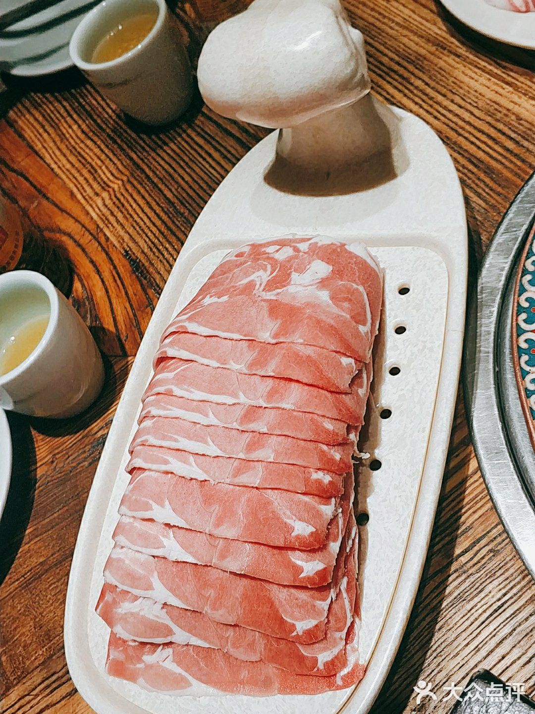让我来告诉你内蒙的涮羊肉应该怎么涮?  