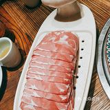 让我来告诉你内蒙的涮羊肉应该怎么涮?  