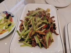 -钟记陕南菜·煎锅鱼(红专南路店)