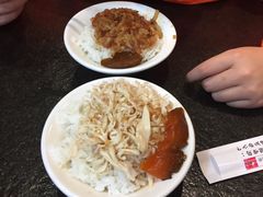 -胡须张鲁肉饭(美食文化馆店)