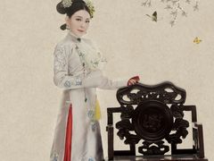 富察皇后-九月鹰飞汉服摄影工作室