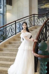 -Lady  Jane高端婚纱礼服馆