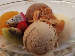 三球冰激凌-马克西姆餐厅(崇文门店)