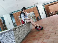 -香港大学