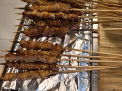 -烤满分·东北烧烤(首经贸店)