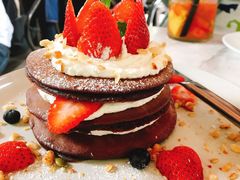 草莓海盐巧克力松饼-农畉LONFOOD(福田星河COCOPark店)