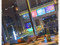-斯普汇生蚝牛排馆(中骏世界城店)