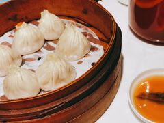 蟹粉小笼包-绿波廊(豫园店)