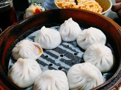 -老上海食惠裡小籠包生煎包