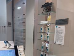 -福奈特洗衣·洗鞋·奢侈品护理(苏河湾店)