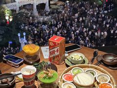 -包整·丝娃娃(一览甲秀楼风景店)