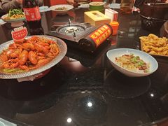 -川流不息·地道川菜·小龙虾(新松江路店)