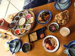 -包整·丝娃娃(一览甲秀楼风景店)