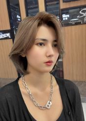 -洛施奇烫发染发沙龙