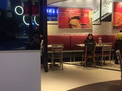 -必胜客(大坪英利店)