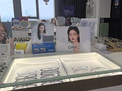 -三目眼镜·蔡司视觉合作店(青浦宝龙店)