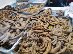 -王浩儿纪六孃甜皮鸭(乐山总店)