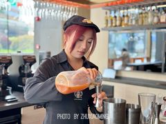 -星巴克臻选(上海合生汇1F店)