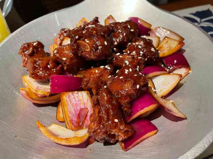 绿茶餐厅(银泰店)-"国庆期间带宝宝去银泰城玩,看见四楼一家有.