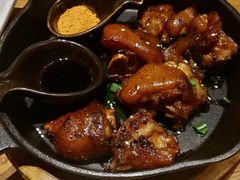 香辣烤猪蹄-云海肴·汽锅鸡·云南菜(美罗城店)