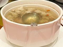 -荣誉海鲜酒楼(海湾店)