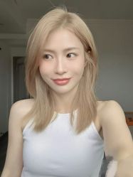 -镁连社·美联社