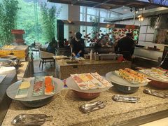 -怡咖啡海鲜自助餐厅(浦东香格里拉店)