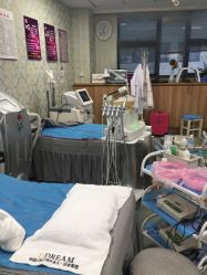 -斐尔国际皮肤管理中心