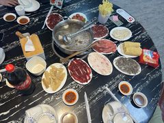 -一鼎牛鲜活牛肉城(晋江海峡国际食品城店)