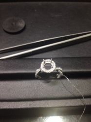 -威德钻石-克拉钻大本营(南京东路店)