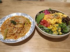 那不勒斯鲜虾芦笋意面-Dough&Joe团憩(瑞虹天地月亮湾店)