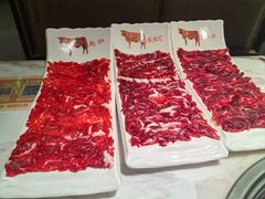 -左庭右院鲜牛肉火锅(浦江欢乐颂店)
