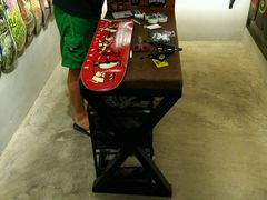 -聚点滑板SPOT SKATE(常熟路店)