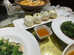 -金枝玉叶上海人家食府(三里河店)