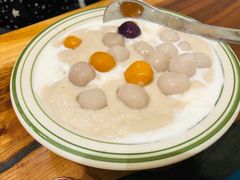白雪芋泥丸子-堂屋糖水店(愚园店)