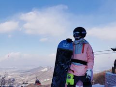 -中旅松花湖滑雪场